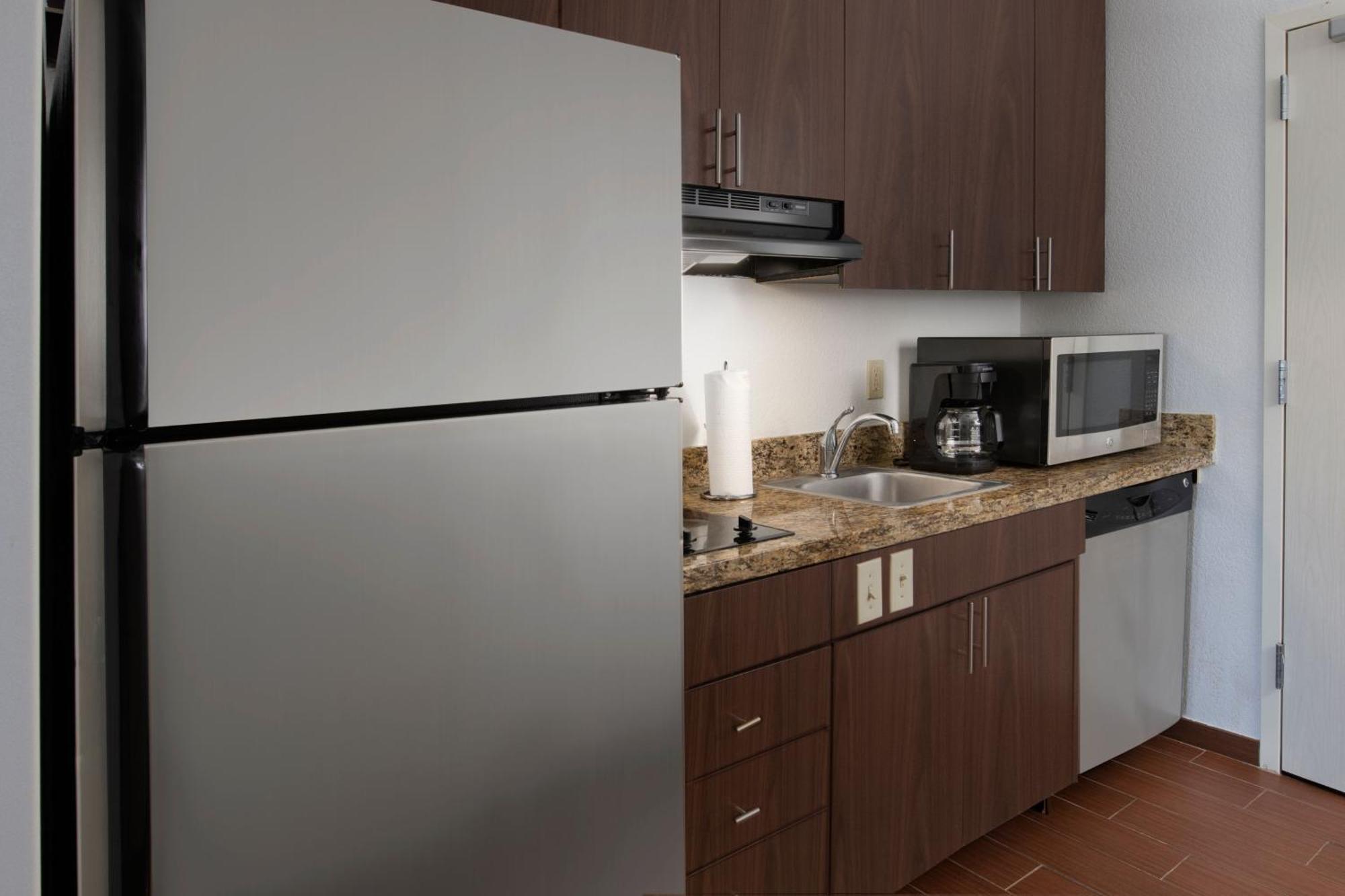 Towneplace Suites Oklahoma City Airport Eksteriør billede