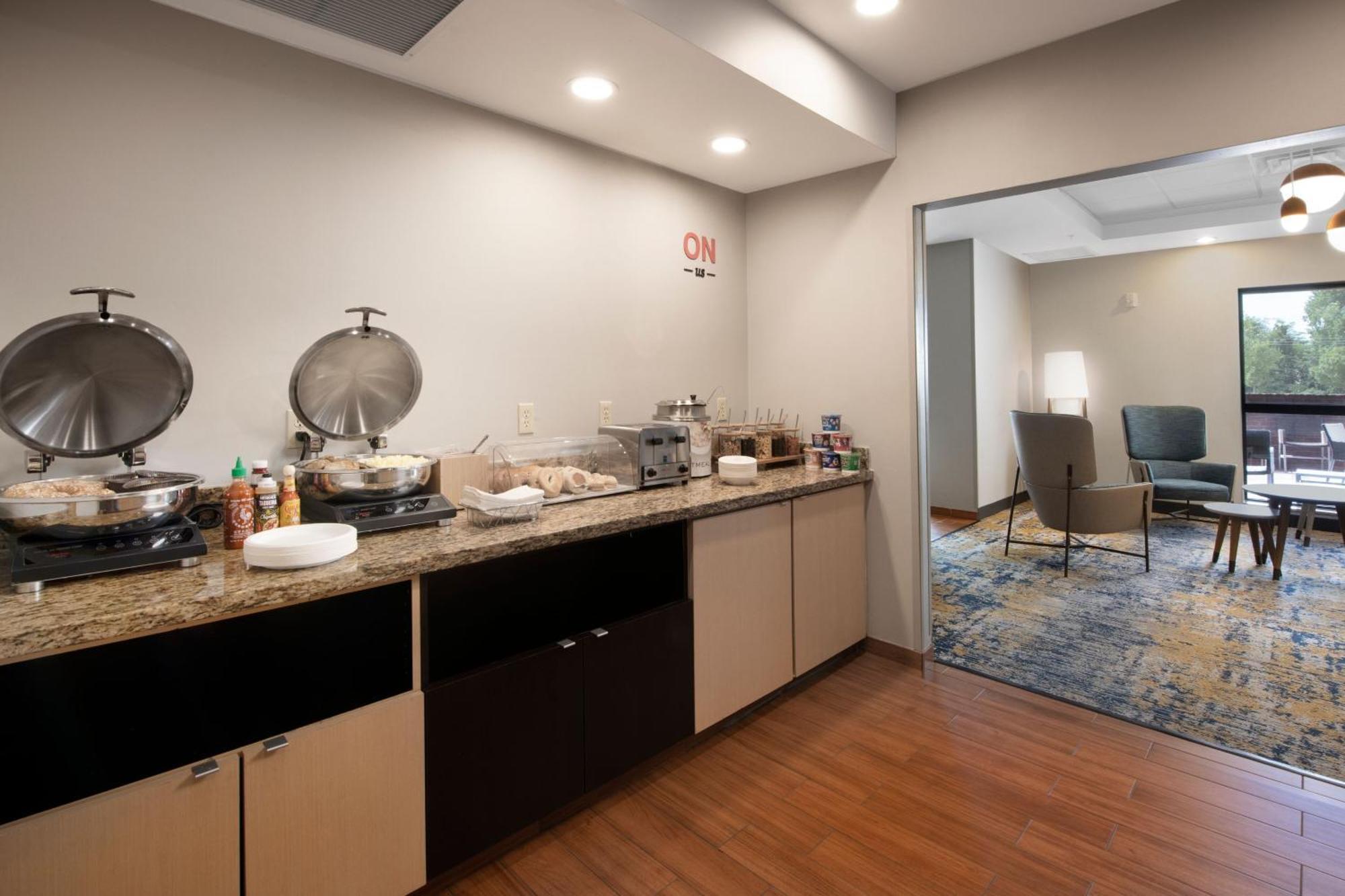 Towneplace Suites Oklahoma City Airport Eksteriør billede