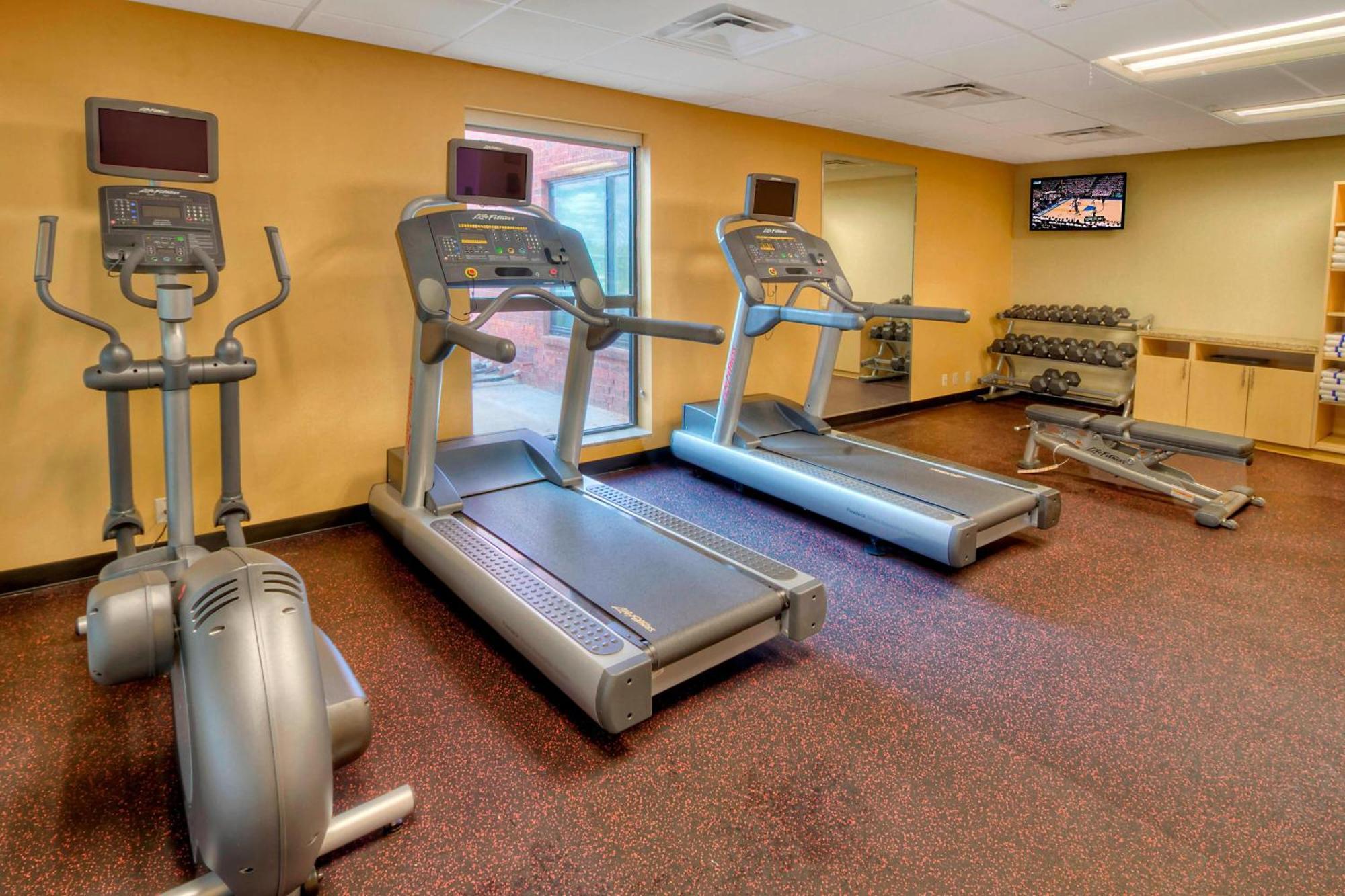 Towneplace Suites Oklahoma City Airport Eksteriør billede