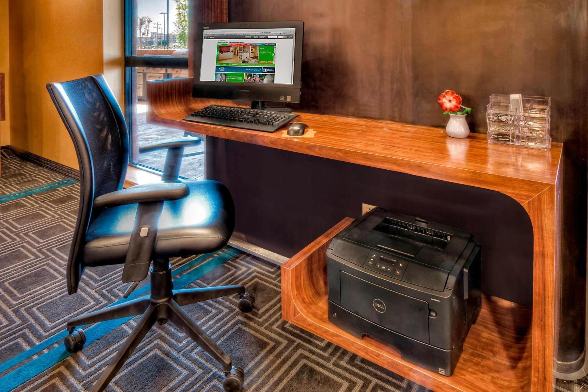 Towneplace Suites Oklahoma City Airport Eksteriør billede